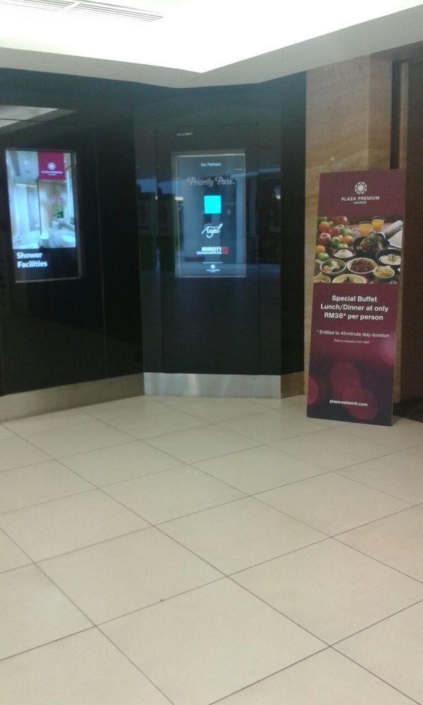 Hotel Plaza Premium Lounge Bayan Lepas Exteriér fotografie